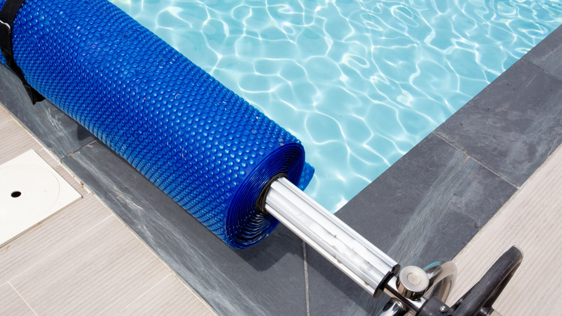 types of pool covers