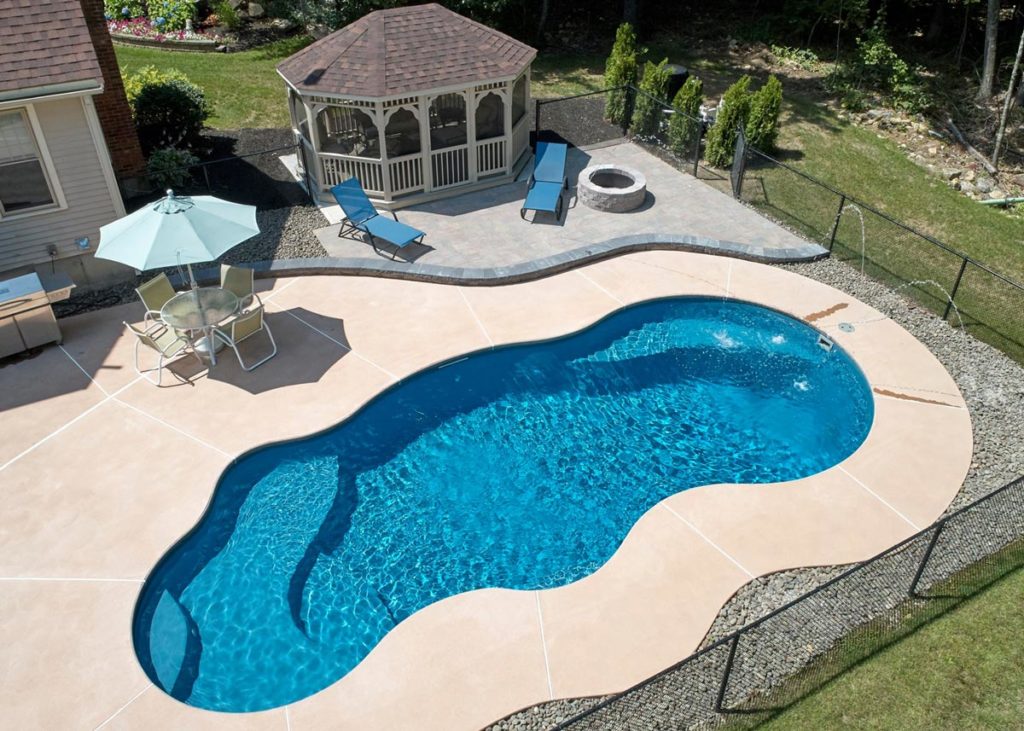 Latham Pools Fiji Model Aqua Leisure